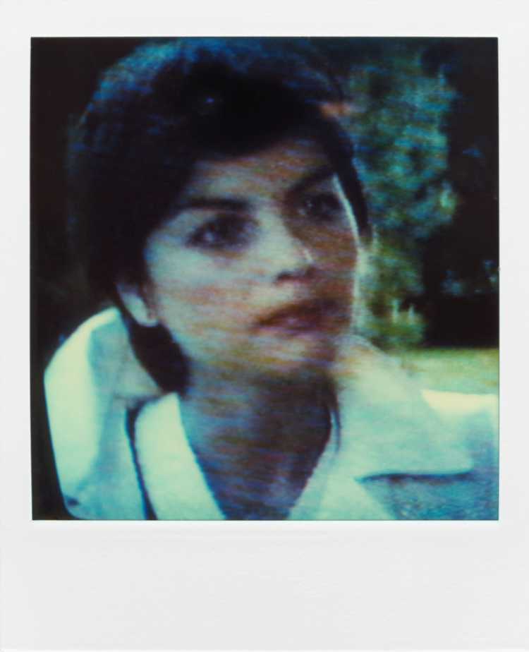 »Yolande Folliot«, aus der Serie »TV-Porträt«, Polaroid SX-70, Foto © Friedhelm Denkeler 1987