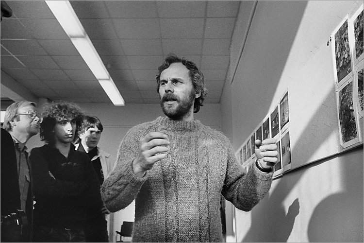 »Szenen aus der Werkstatt für Photographie«: »Workshop mit Andre Gelpke in der Werkstatt für Photographie«, 06.12.-07.12.1980, , Foto © Friedhelm Denkeler 1980